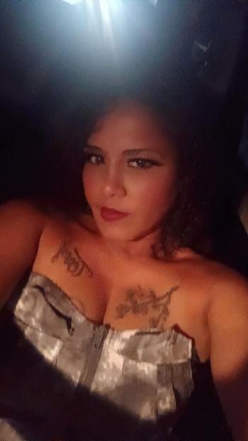 Des, 41  female escort, Springfield